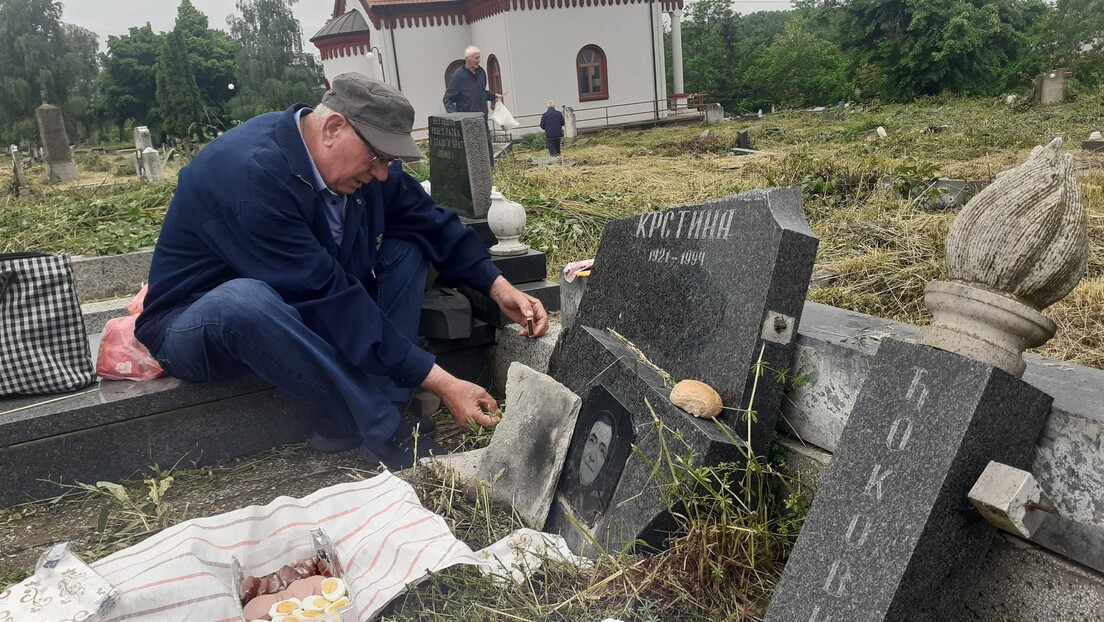 Трагом једног саопштења ОЕБС-а: Албанци руше српска гробља, мисије осуђују, нико не одговара