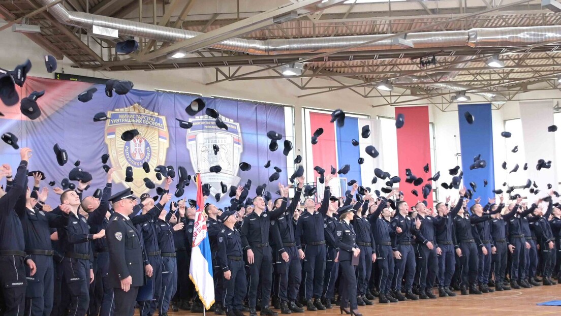 МУП расписао конкурс за пријем више од 1.000 полицајаца: Ово су услови за упис