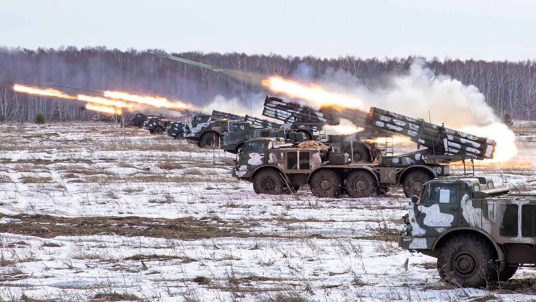 Руска војска добила нову "дугу руку": Вишецевни ракетни системи "ураган-1М" у зони СВО