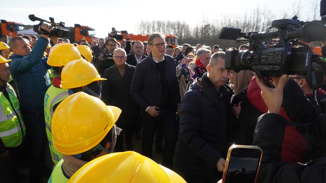 Predsednik obišao radove na brzoj saobraćajnici: Šta nam donosi "Osmeh Vojvodine"
