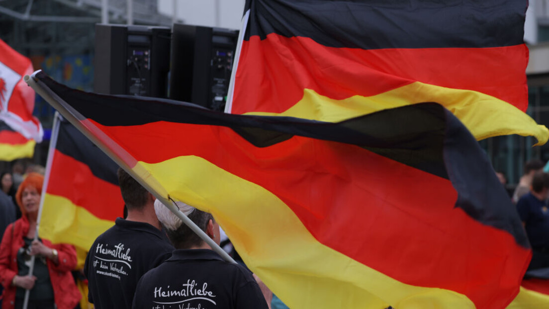 Ћутање је злато: Само 40 одсто Немаца верује у слободу говора
