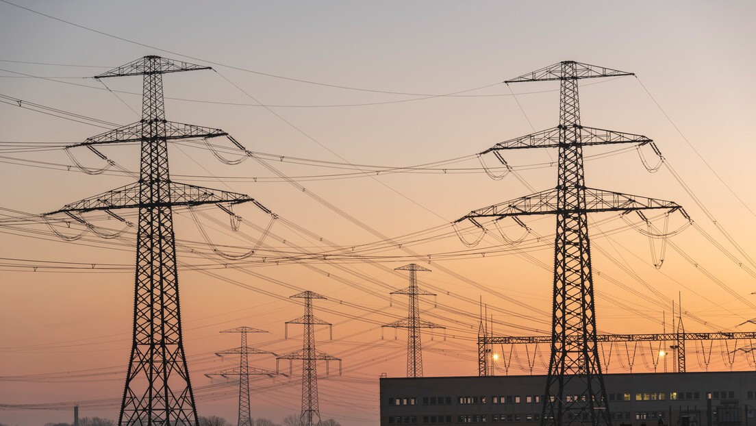 Цене струје у Немачкој ће остати високе: Време јефтине енергије је прошло