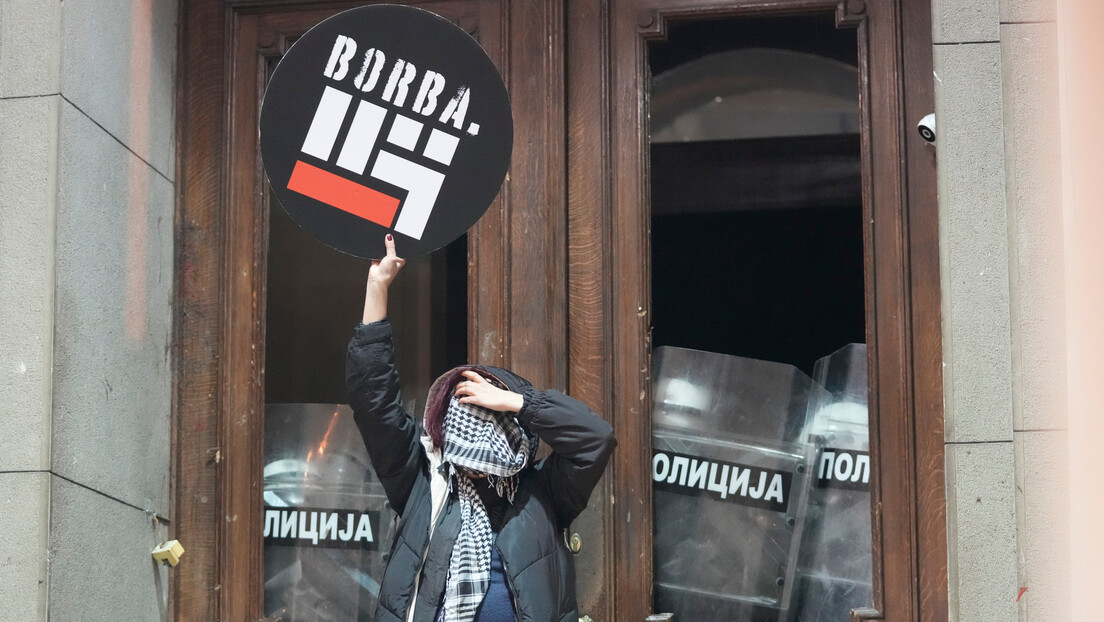 Od "Otpora", preko Navaljnog do "Borbe": Svi u istoj šaci