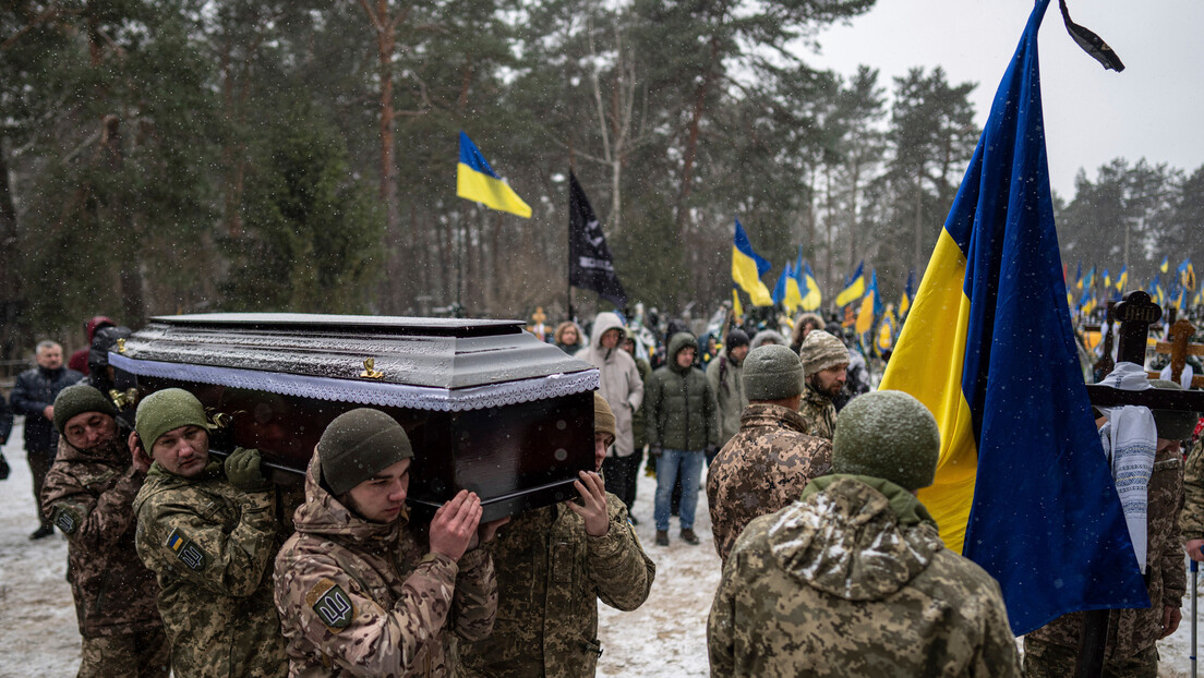 (Ситна) пара врти где бургија неће: Ко може да избегне мобилизацију у Украјини
