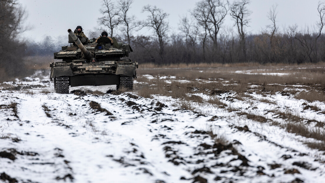 Ruski tenkovi otporni na dronove i rakete – dok se "leopardi" valjaju u blatu
