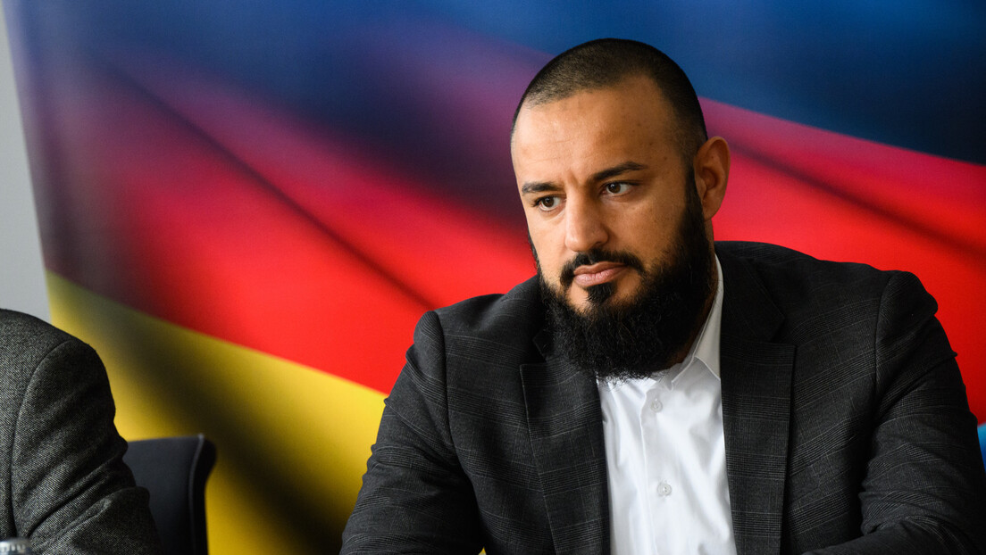 Poslanik AfD-a Omid Najafi: Ovo je rasizam, Nemačka prema Srbiji demonstrira neokolonijalnu bahatost