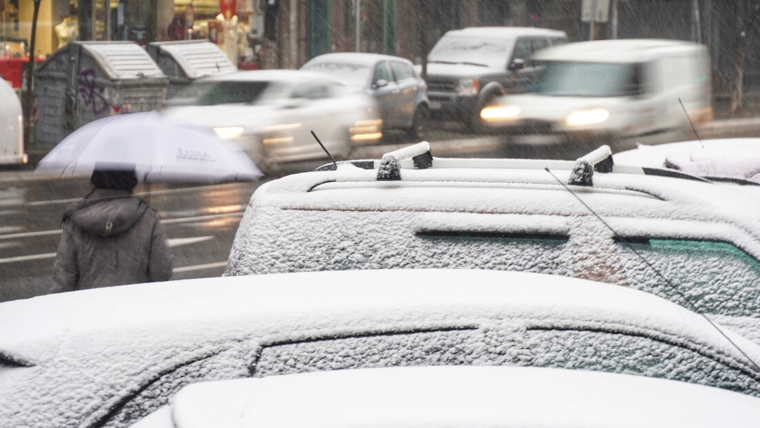 Сви путеви у Србији проходни: Полиција апелује да возачи користе зимску опрему