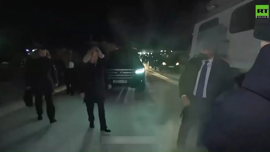 Ne mogu mu ništa ni kiša ni sneg: Putin obišao Čukotku u "Predatoru" (VIDEO)