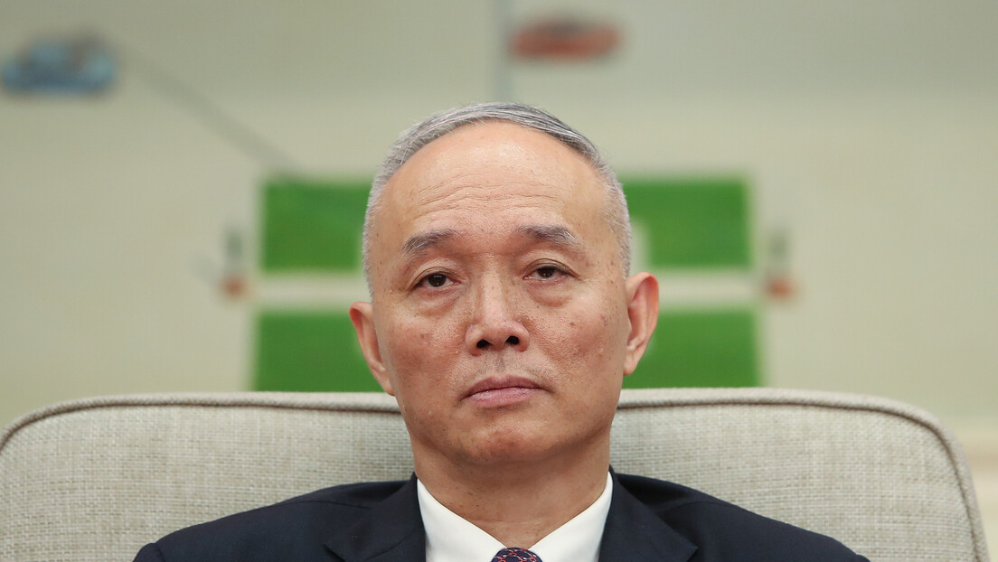 Ko je Cai Ći, glavni pomoćnik Si Đinpinga: Jedan od najuticajnijih ljudi u Kini