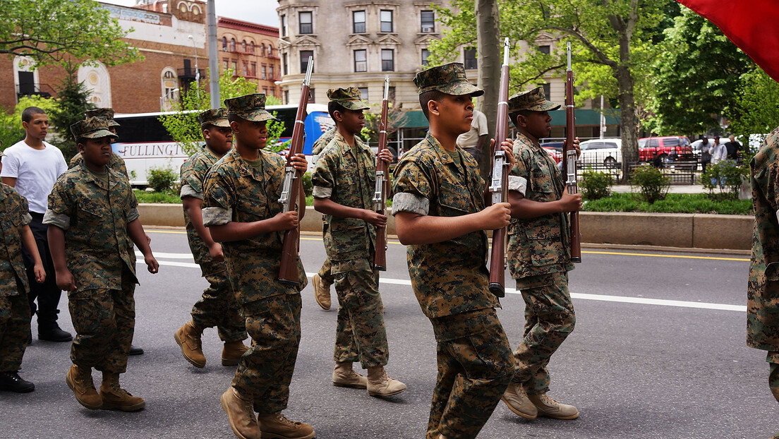 Проблем регрутације у САД се наставља: Неће белац више у војнике