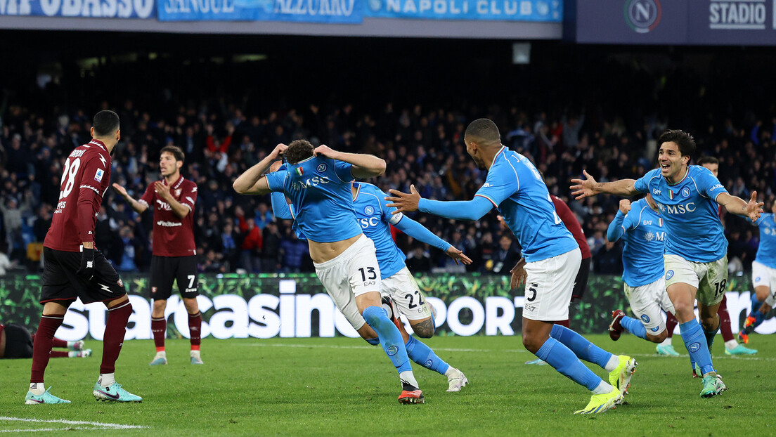 Napoli golovima u nadoknadi prekinuo loš niz