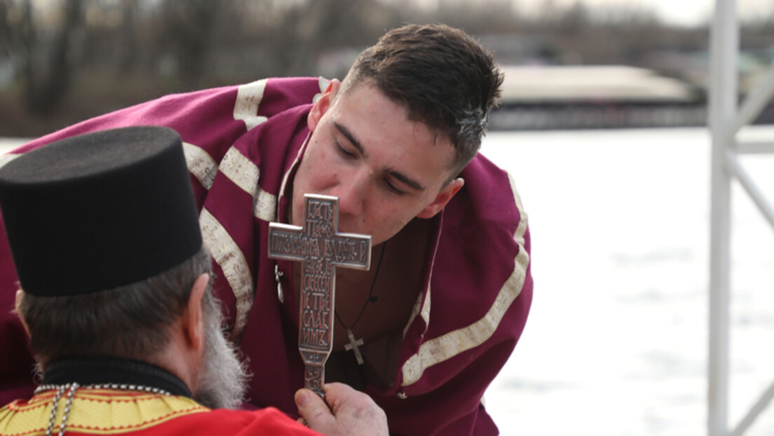 Епархија рашко-призренска: Ове године без пливања за Часни крст на језеру Газиводе