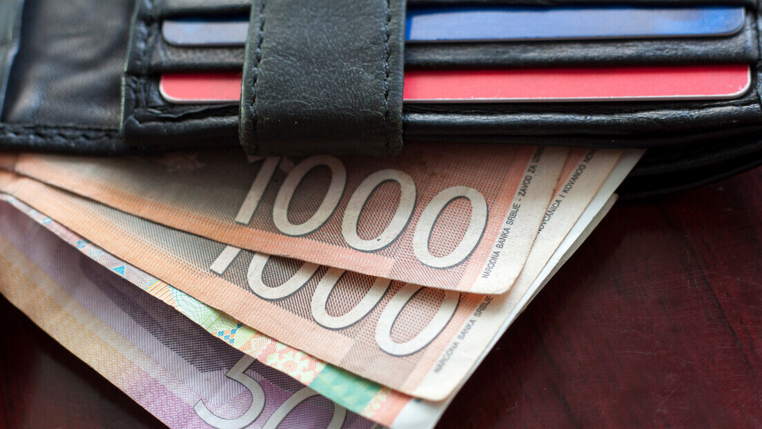 Нови удар на динар из Приштине: Од 1. фебруара евро једина валута на КиМ