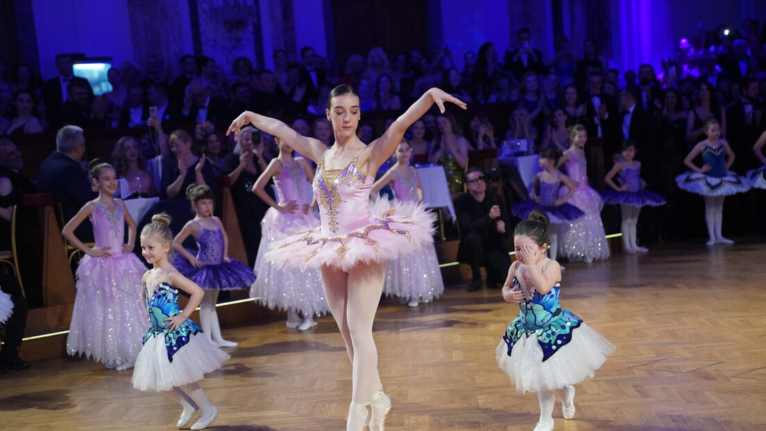 Балерине БеоБалета наступиле на Светосавском балу у Бечу