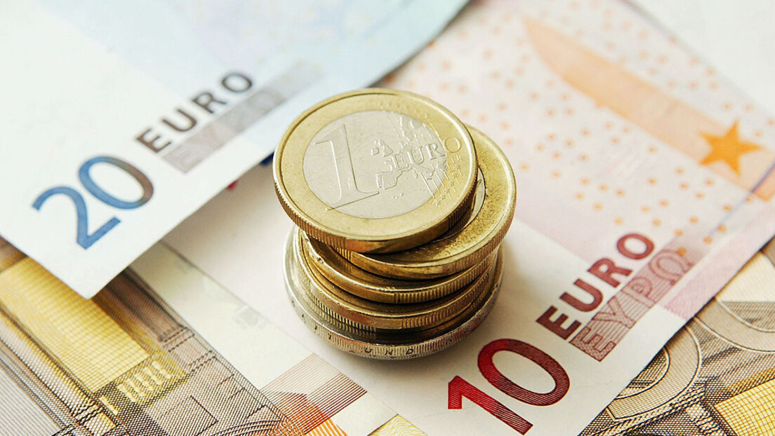 Европски шамар Приштини: Евро није легално средство плаћања на тзв. Косову