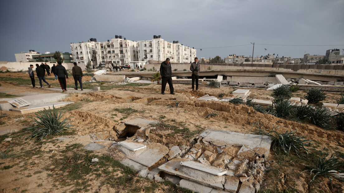 Ни мртви Палестинци немају мира: Израел оскрнавио 16 гробаља