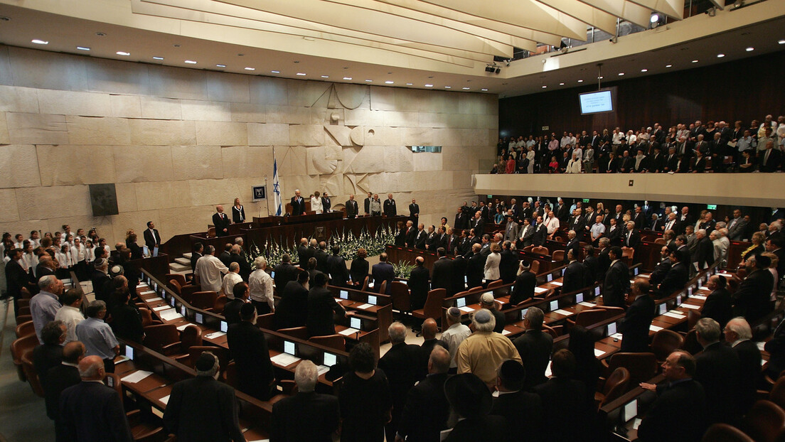 Рођаци талаца у Гази упали на седницу израелског парламента: Ослободите заробљене