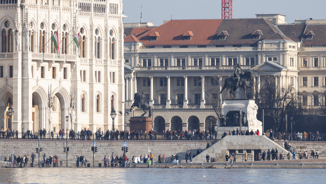 Ко се боји Орбана још: Мађарска отвара канцеларију за сузбијање страног утицаја