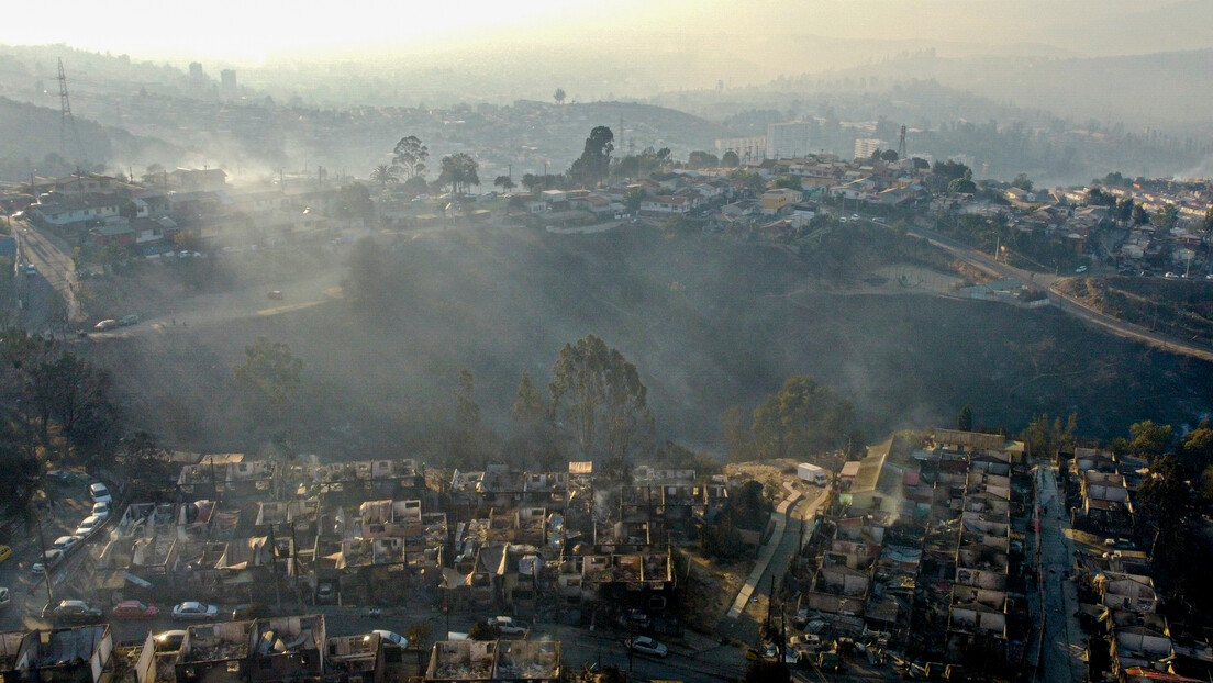 Број настрадалих у пожарима у Чилеу повећан на 122, стотине несталих