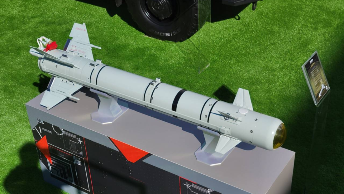 Raketa "izdeljije 305" predstavljena u Rijadu