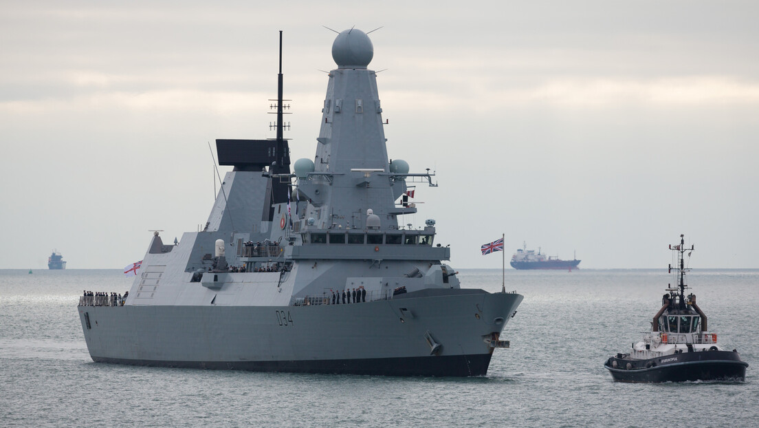 Čudnovati slučaj razarača "HMS Dajmond": Zašto je britanski brod povučen iz Crvenog mora?