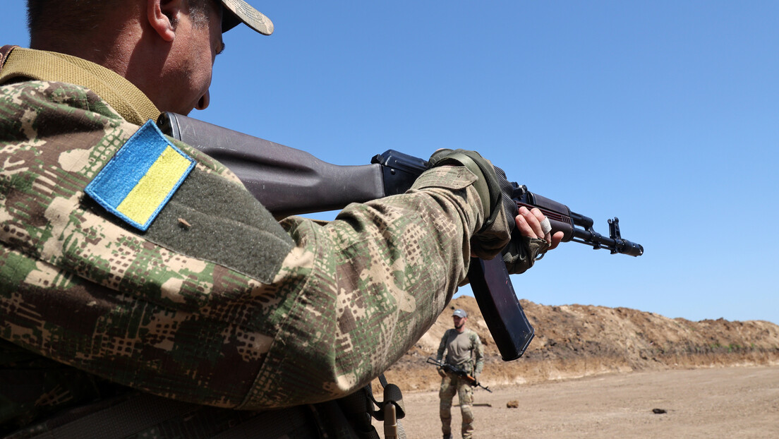Ukrajina ima sve manje vojnika: Dok se Zelenski i Zalužni svađaju, stanje na frontu katastrofalno
