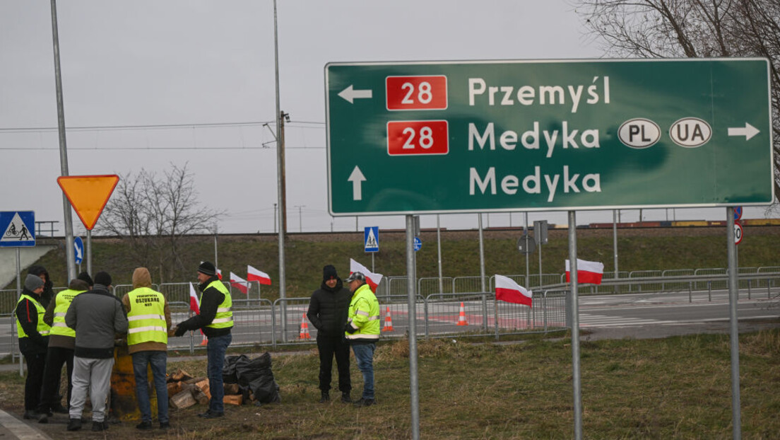 Протест пољопривредника у Пољској: Блокирали граничне прелазе према Украјини