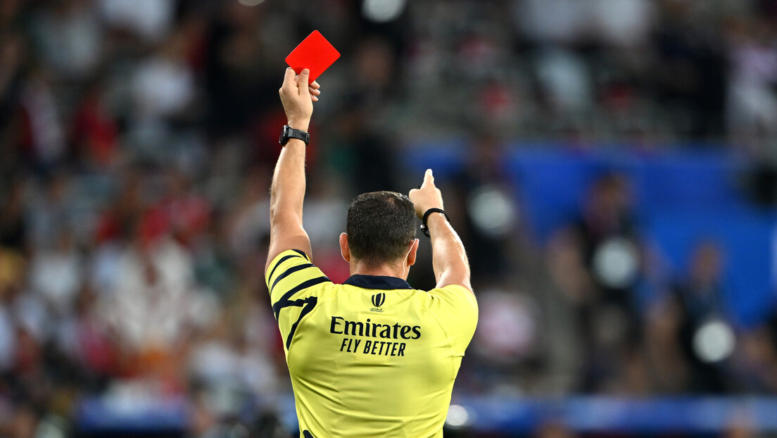 ФИФА демантовала: Не планирамо увођење плавог картона у највиши ранг фудбала