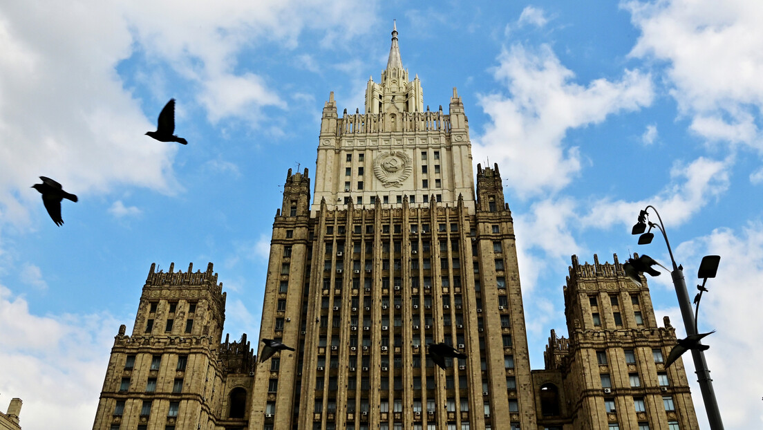МСП Русије раскинуло уговоре о закупу земљишта амбасаде Украјине
