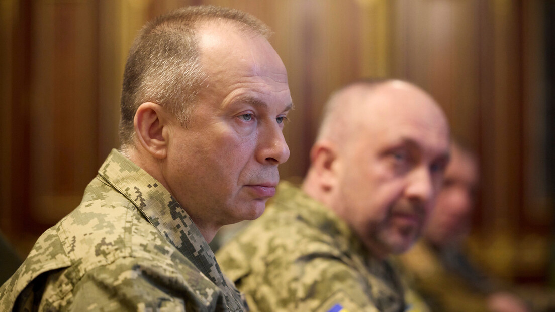 Украјинска војска демантовала да је Сирски руски човек