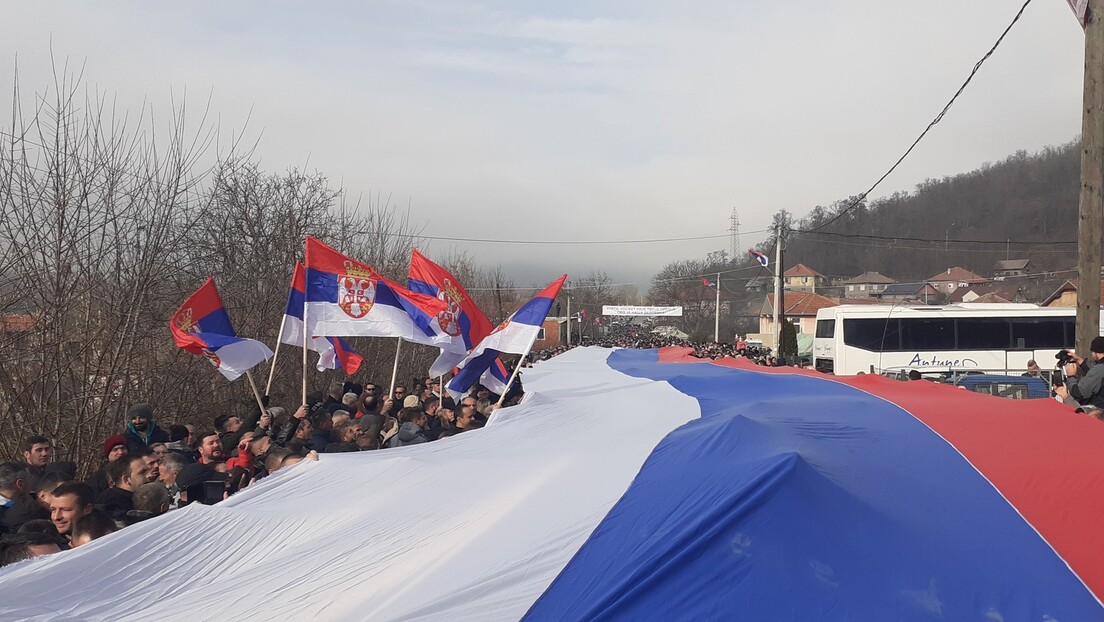 Boje se opstrukcija policije: Veliki broj Srba sprema se za sutrašnji protest u Mitrovici