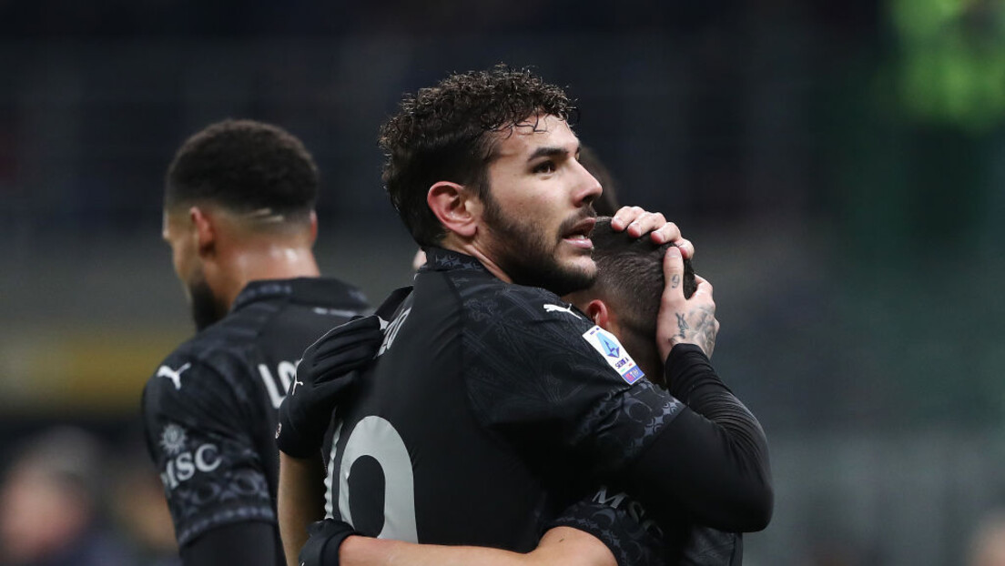 Napoli neprepoznatljiv, Milan bez muka protiv šampiona