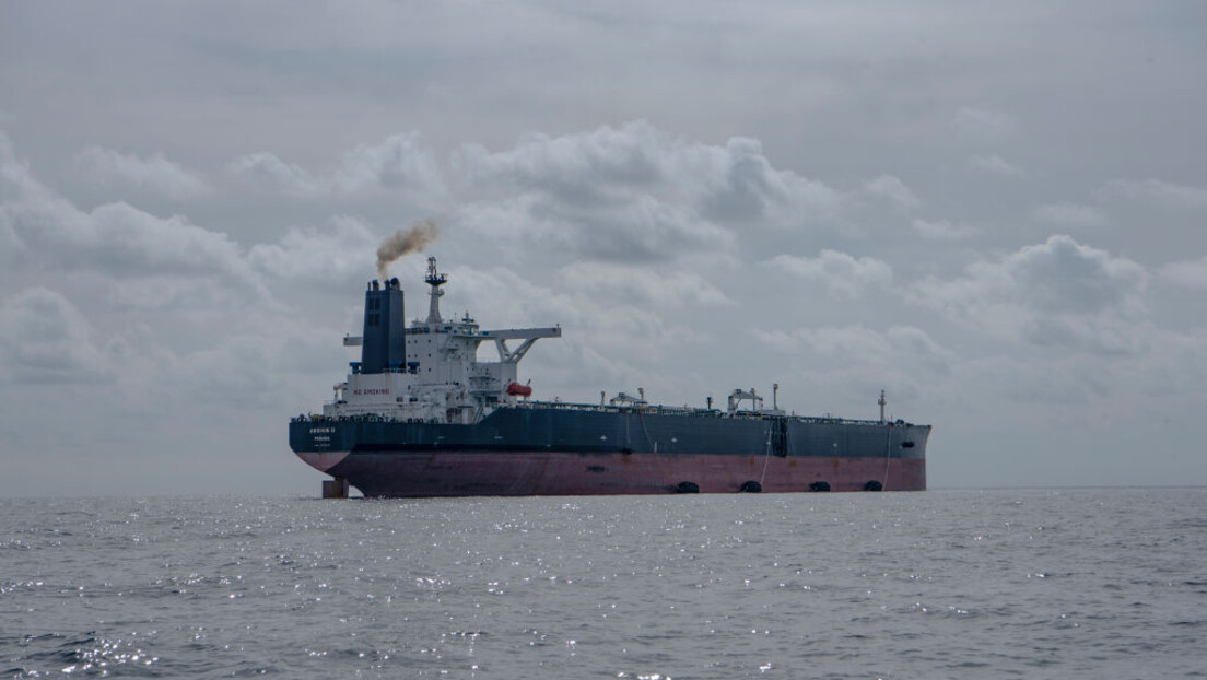 "Blumberg": Rusija i Indija pregovaraju o dugotrajnom snabdevanju naftom