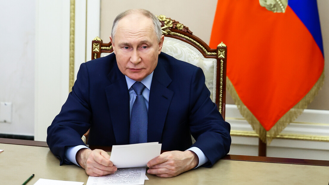 Путин потписао закон о конфискацији имовине за лажне информације о руској војсци