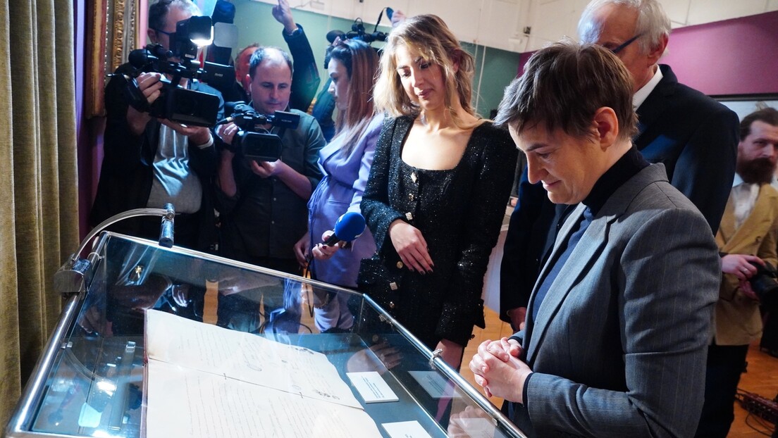 Brnabić: Izložbom u Arhivu Srbije počinje obeležavanje Dana državnosti