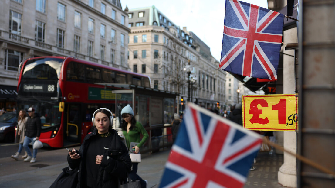 Crno im se piše: Velika Britanija ušla u recesiju