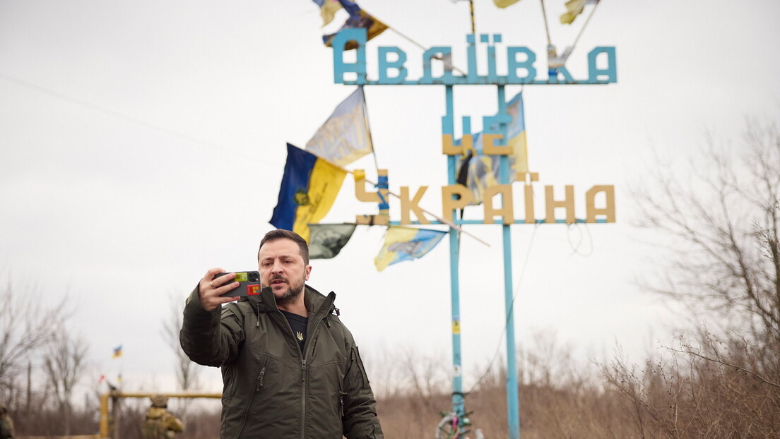 Bela kuća priznala: Ukrajina ostala bez municije, izgubila ključni grad u Donbasu