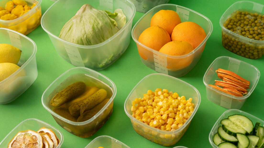 Да ли су пластичне посуде за чување хране безбедне