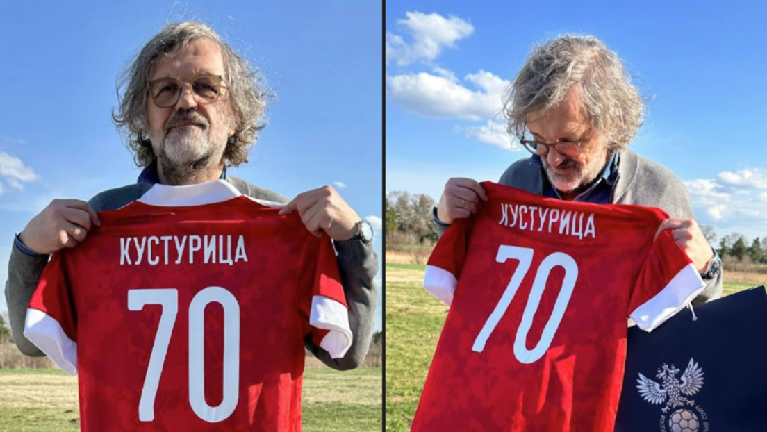 Kusturica dobio dres reprezentacije Rusije - uz poklon, i poziv na meč protiv Srbije