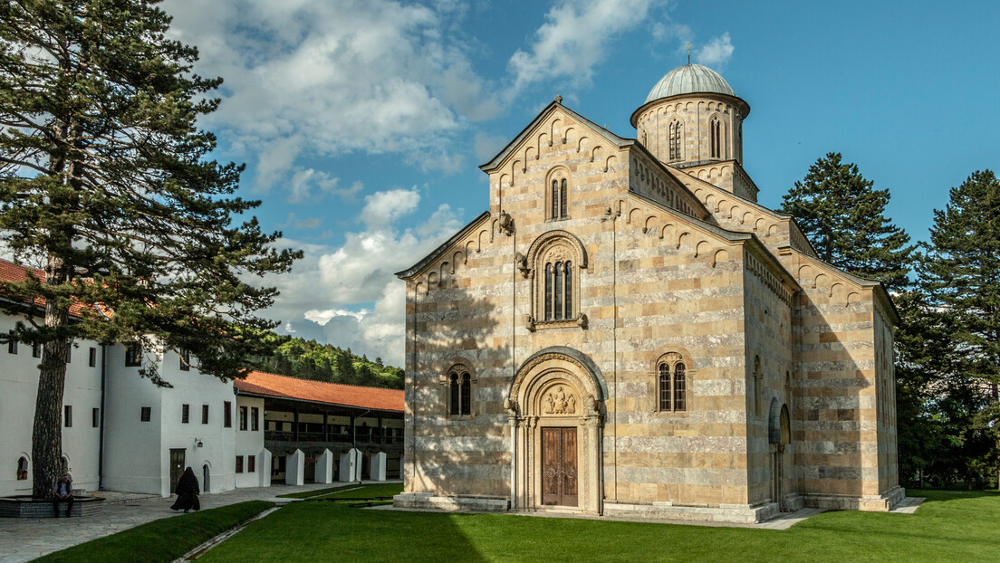 Rode: Priština da sprovede odluku suda o vraćanju zemljišta manastiru Visoki Dečani