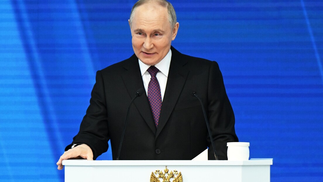 Važne Putinove poruke: Niko se neće mešati u naše unutrašnje stvari, verujem u pobedu Rusije (VIDEO)