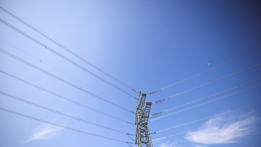 Za sada po 20 evra: Kompanija "Elektrosever" počinje podelu predračuna za struju na severu KiM