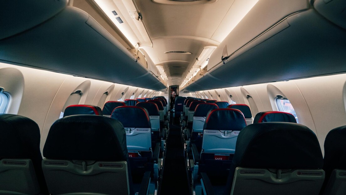 Стјуардесе откривају шта никада не би радиле као путници у авиону