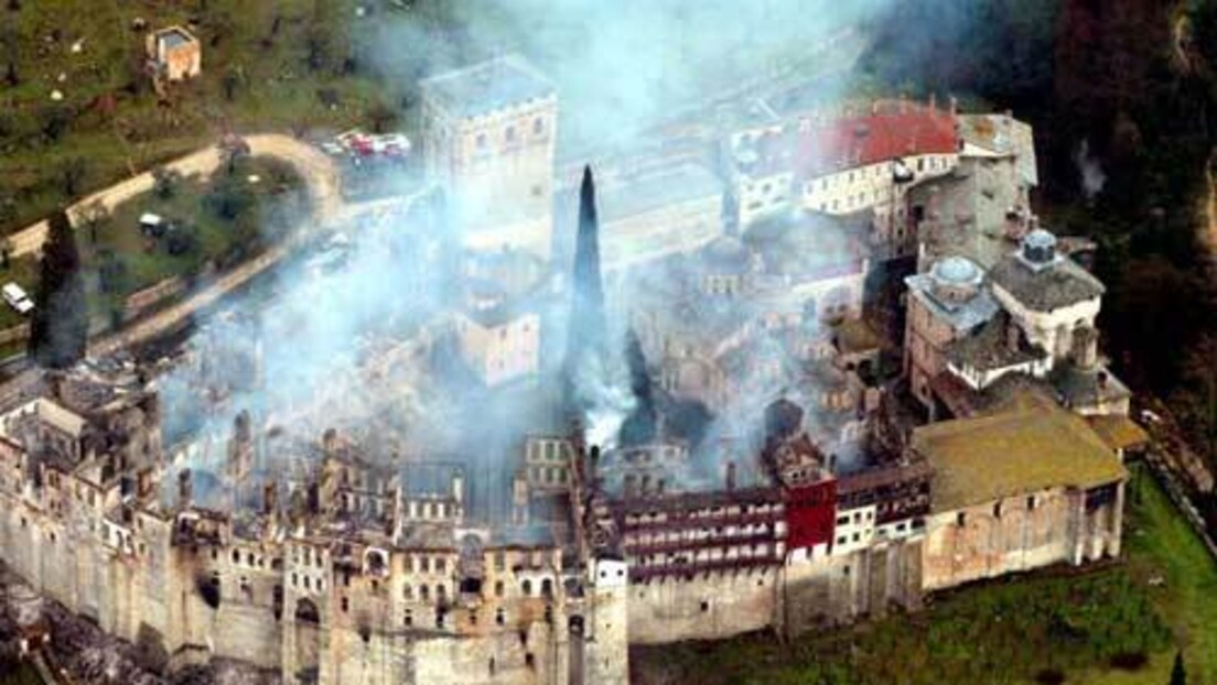 Dve decenije od najrazornijeg požara u srpskom manastiru: Kada će Hilandar zasijati starim sjajem