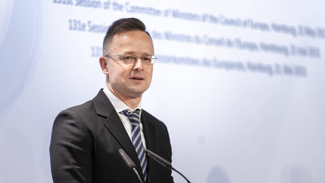 Sijarto objasnio zašto se Mađarska protivi slanju NATO snaga u Ukrajinu