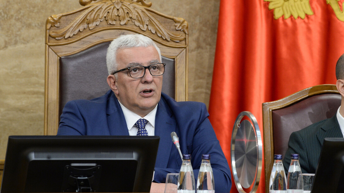 Mandić oslobodio Abazovića obaveze čuvanja tajni iz nadležnosti predsednika Skupštine