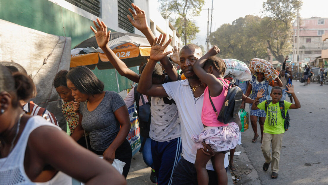 Американци разматрају да пошаљу маринце на Хаити
