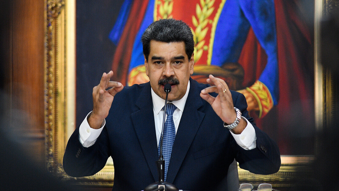 Maduro u odbrani pape: Zelenski je poraženi klovn
