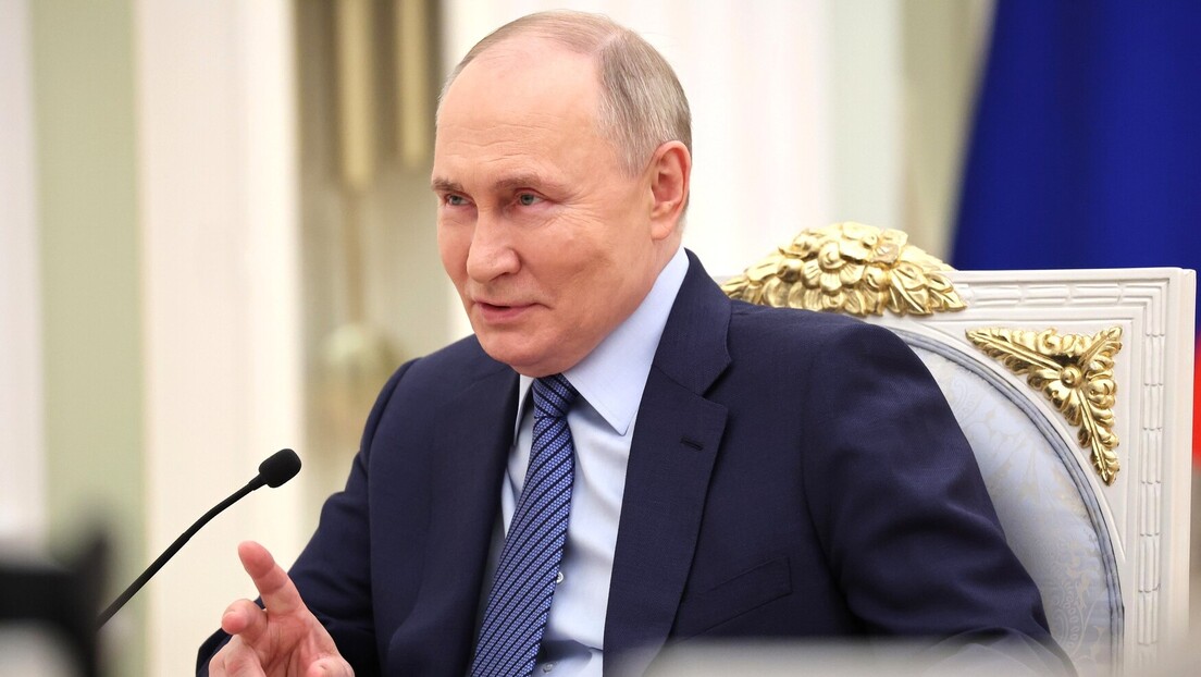 Putin poručio zapadnim elitama: Moraju da shvate da se bal vampira završava