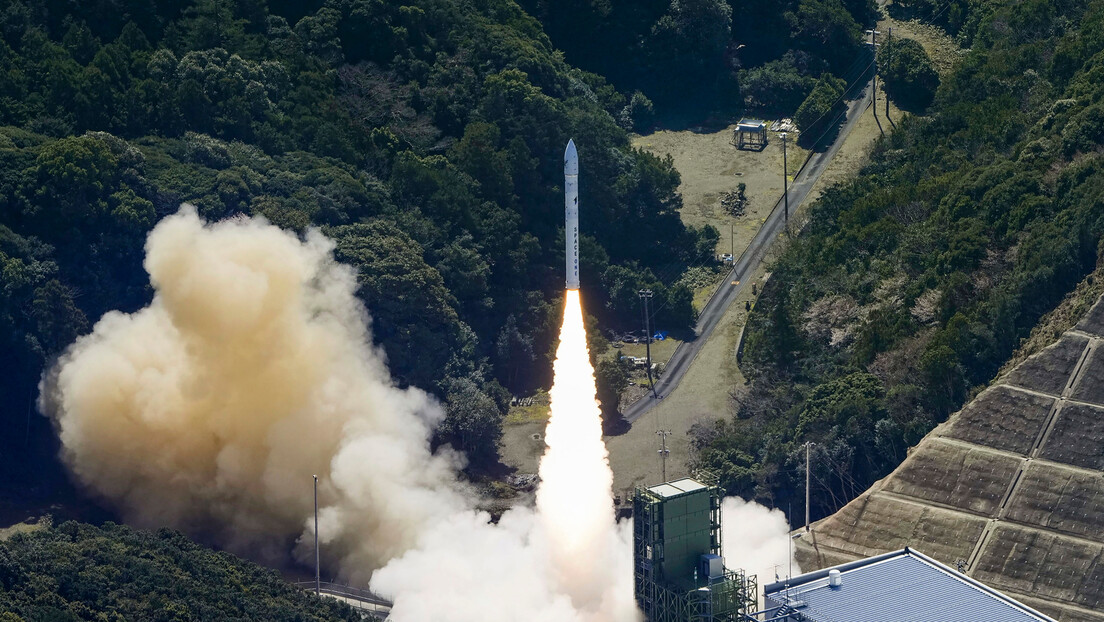 Дебакл јапанске ракете: Експлодирала одмах при полетању (ФОТО)